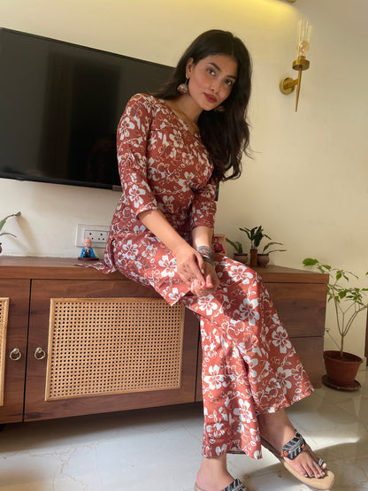 Floral Print Women Cotton Blend Kurta Pant Set