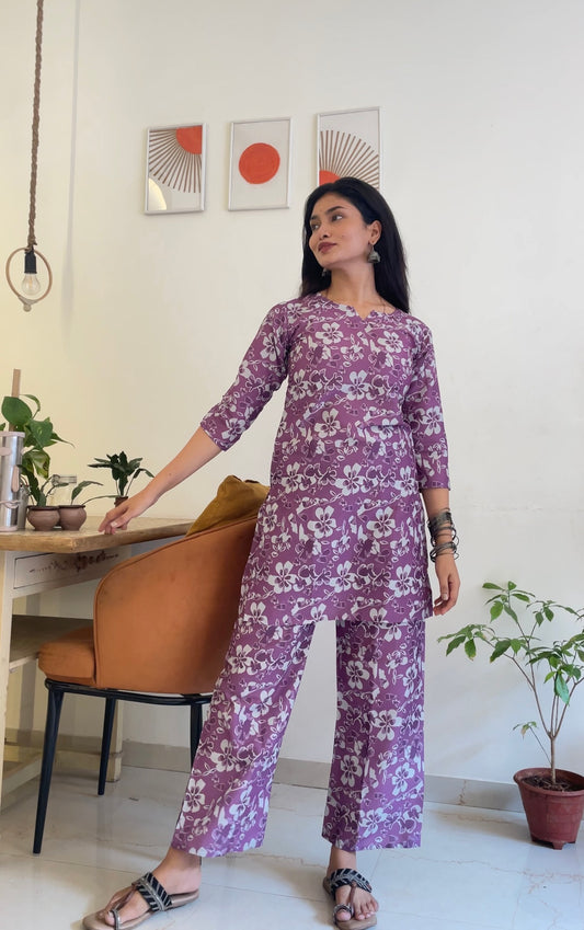 Floral Print Women Cotton Blend Kurta Pant Set