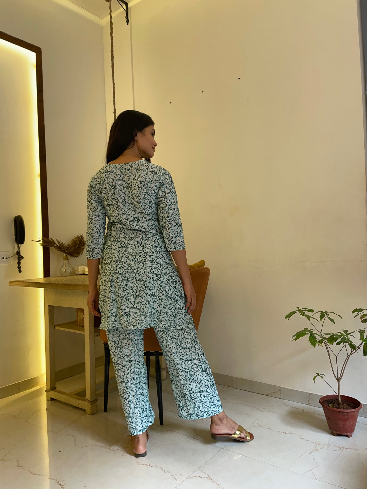 Spring Serenity Women Cotton Blend Kurta Pant Set